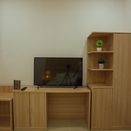 July Aparthotel Lower Prince's Quarter Εξωτερικό φωτογραφία