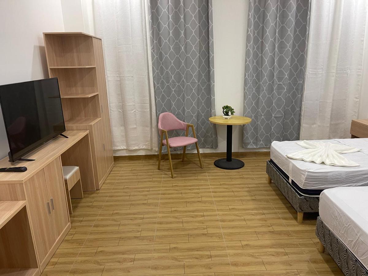 July Aparthotel Lower Prince's Quarter Εξωτερικό φωτογραφία