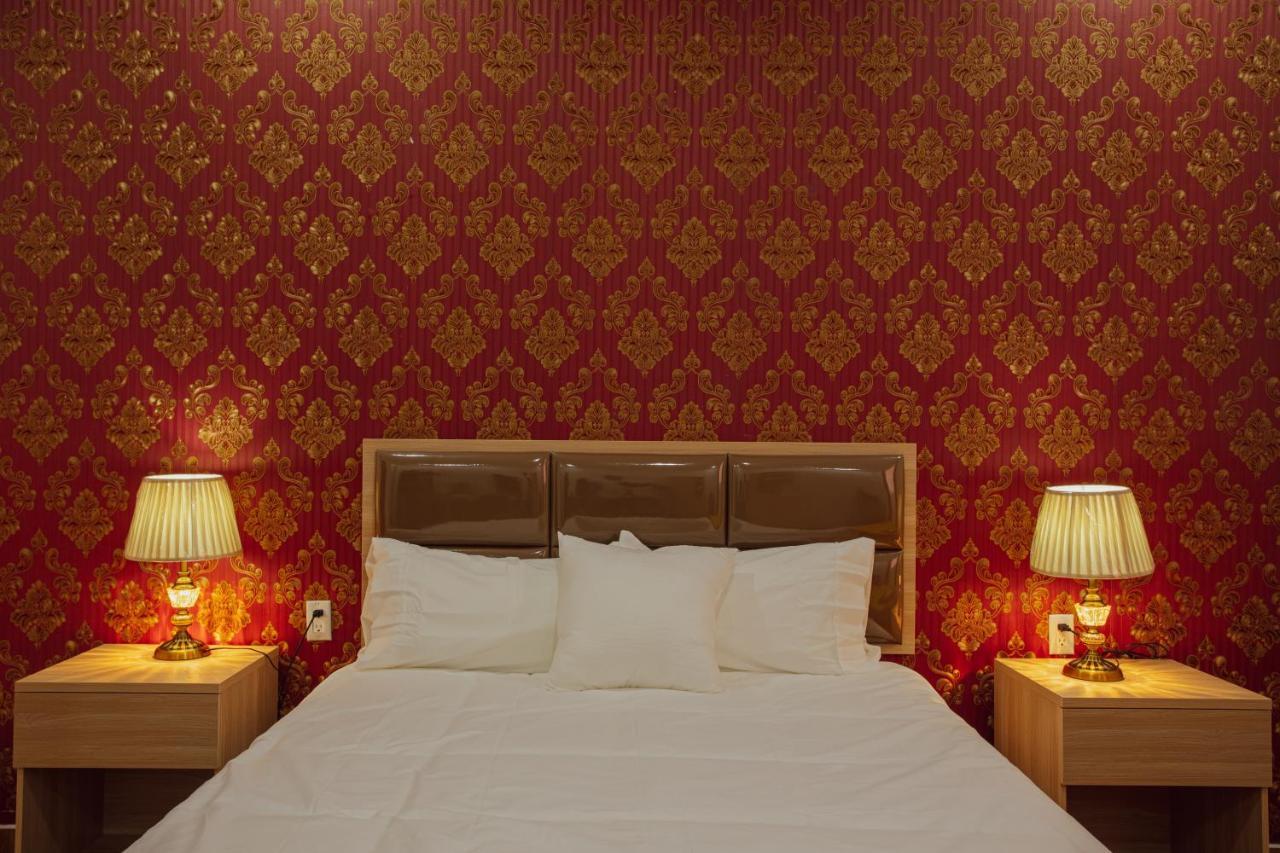 July Aparthotel Lower Prince's Quarter Εξωτερικό φωτογραφία