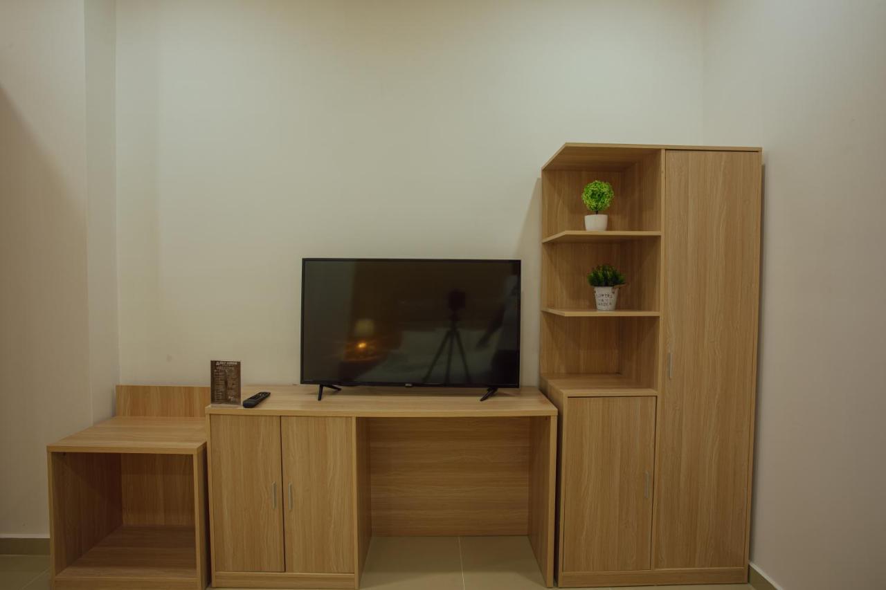 July Aparthotel Lower Prince's Quarter Εξωτερικό φωτογραφία